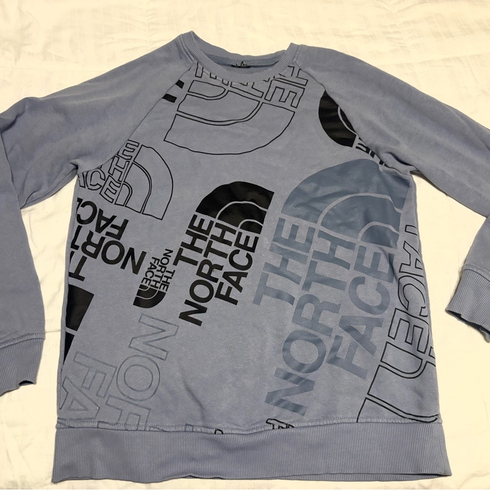 The North Face Woman’s Blue Sweatshirt